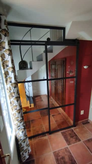 Une verrière coulissante installée par la métallerie d antoine en Vendée